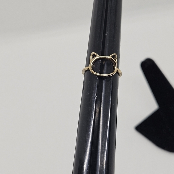 gold tone cat head cutout silhouette ring size 5.25 - Picture 3 of 3
